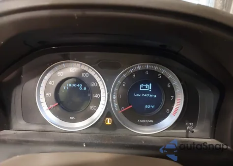 2011 Volvo Xc60 3.2 z USA, uszkodzony, nr VIN YV4940DZXB2187496